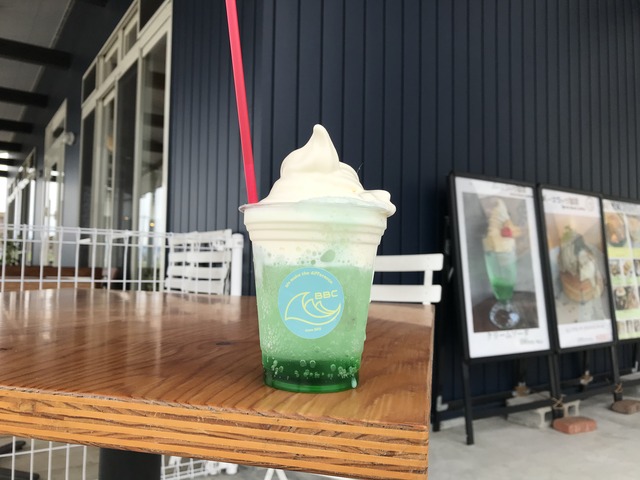 メロンクリームソーダ