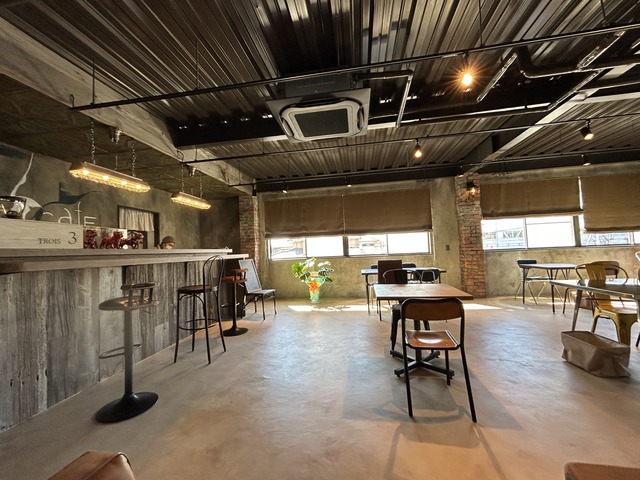 店内1-1
