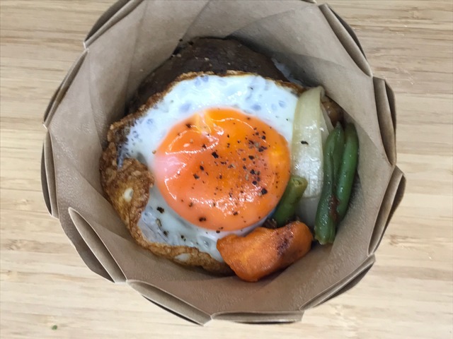 ハンバーグ丼2