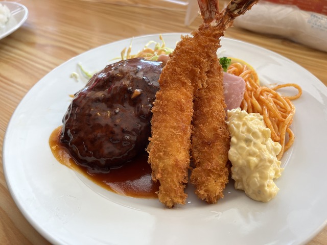 ハンバーグ＆エビフライ定食2