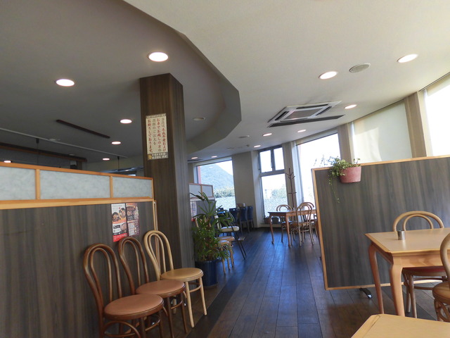 ウエノ店内