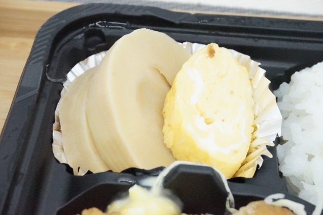 チキン南蛮弁当煮物