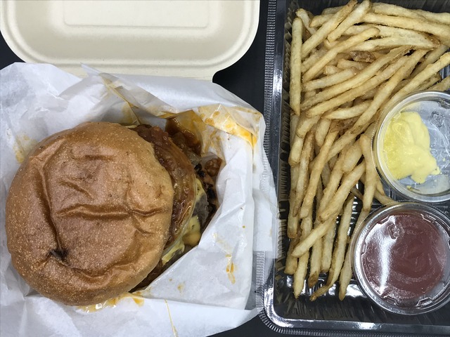 ミートソースバーガー