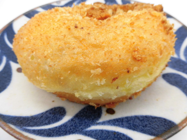 カントリーカレーパン丸