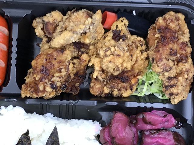 から揚げ弁当1