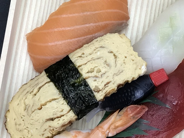 にぎりたまごサーモン2