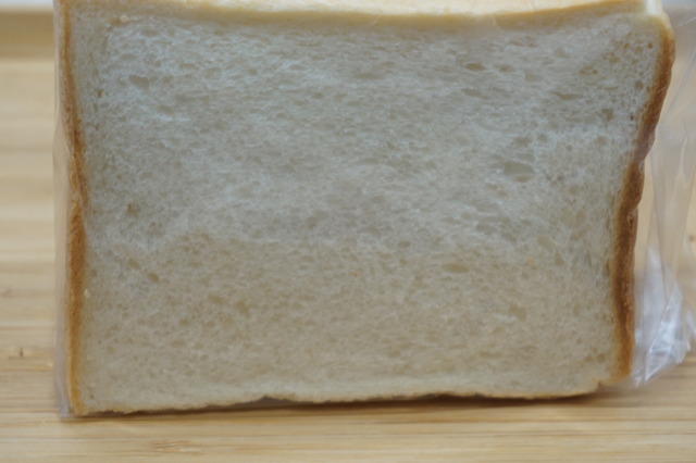 食パン1