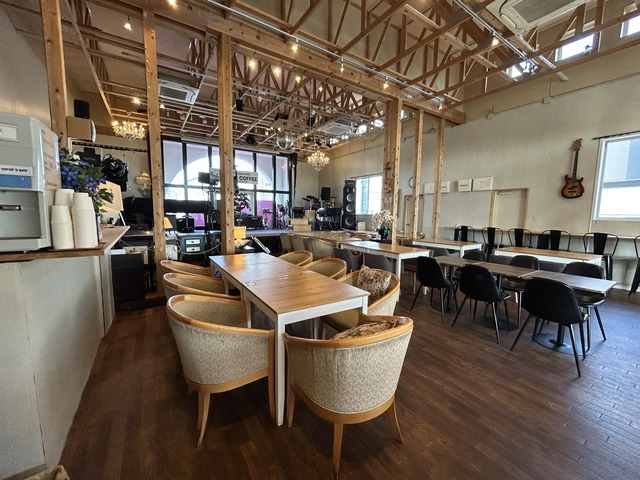 店内1