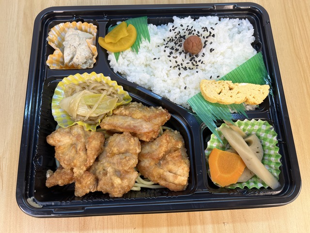 からあげ弁当1