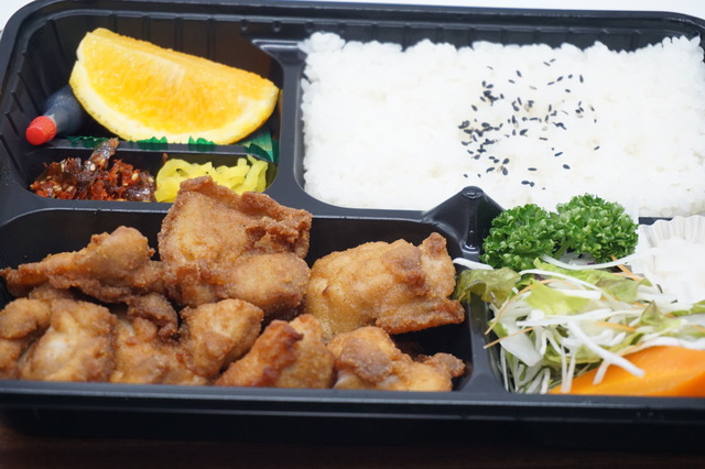 から揚げ弁当