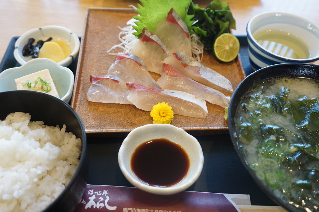 鳴門で海鮮を頂く 味処 あらし 徳島 おいしい 楽しい 鳴門で海鮮を頂く 味処 あらし 徳島 おいしい 楽しい