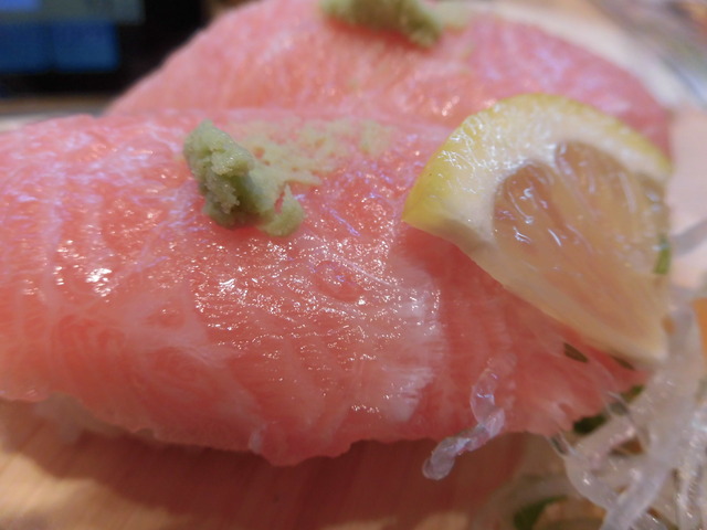 すし丸大トロ
