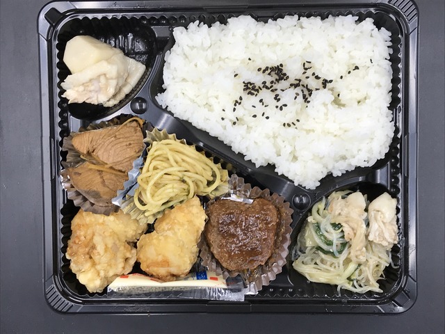 から揚げ弁当2