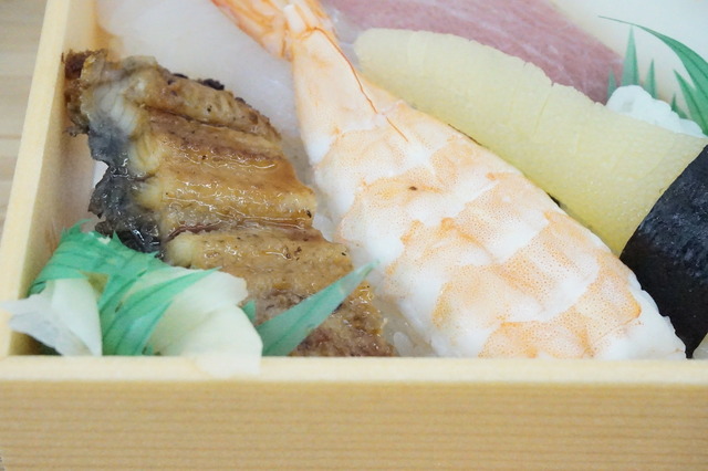 上にぎりうなぎ海老1