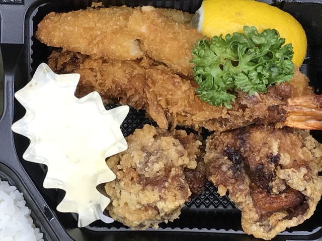 ミックスフライ弁当2-1