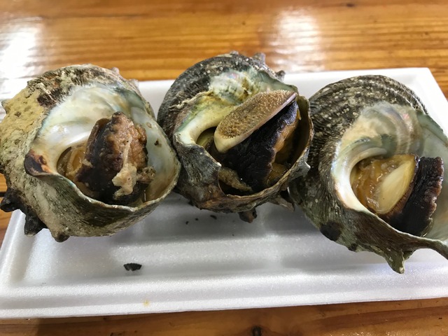 サザエのつぼ焼き3