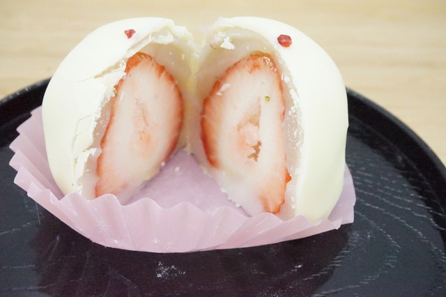 チョコいちご大福3