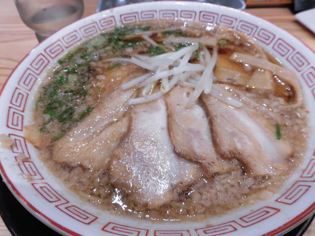 まこと屋背油醤油チャーシュー１