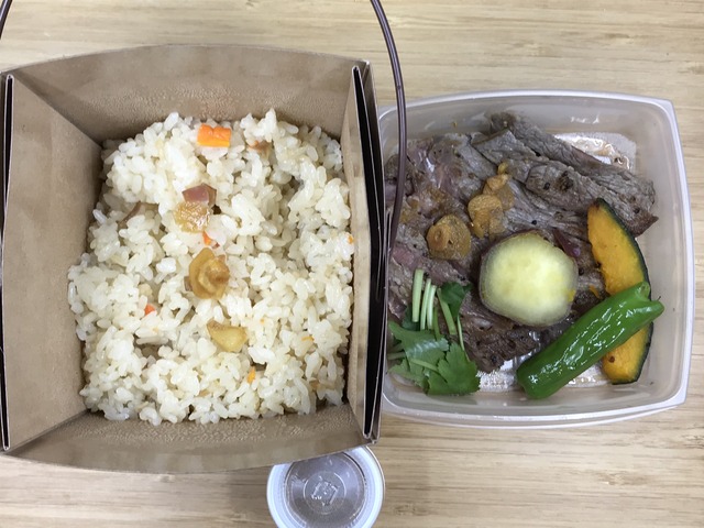 牛ロースステーキ＆ガーリックライス2-4