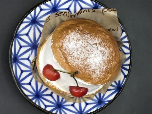 マリトッツォさくらんぼ