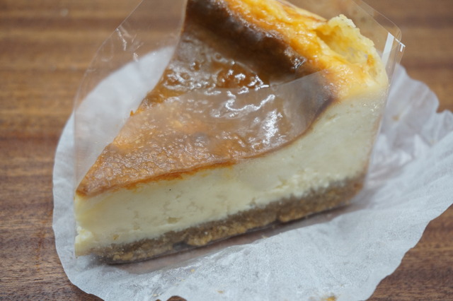 すずみ食堂ベイクドチーズケーキ1