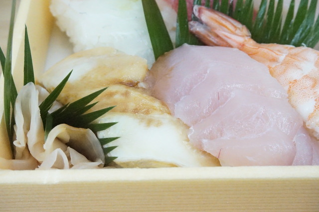 にぎり穴子白身