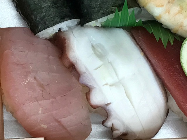 にぎりたこ白身1