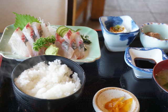 シマアジ御造り定食