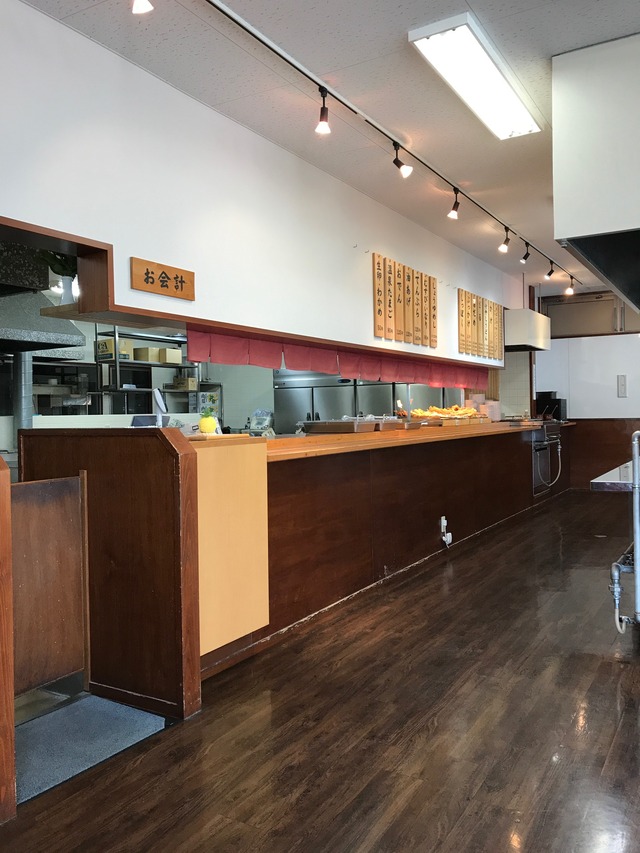 店内4