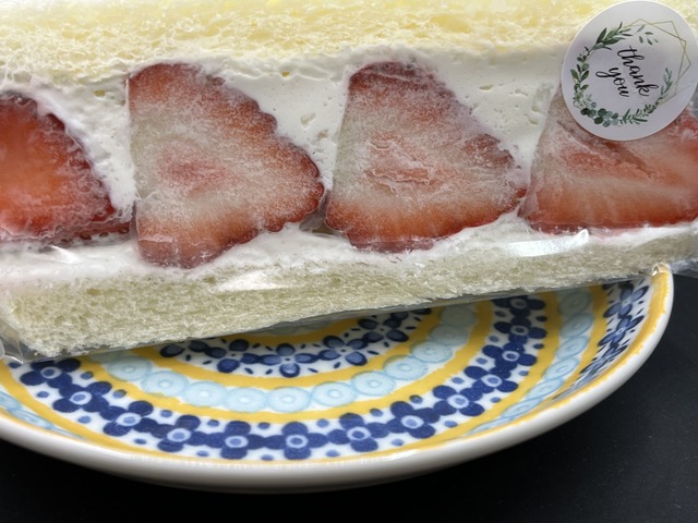 いちごサンド