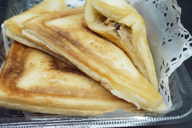 ツナホットサンド2