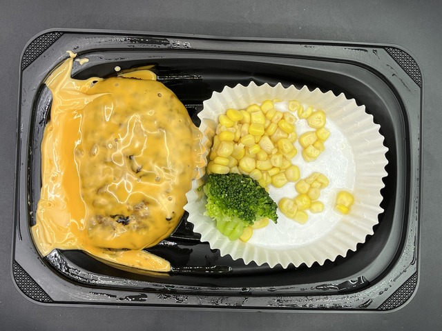 チーズハンバーグ弁当1-2