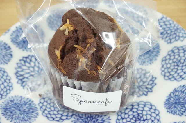 たっぷりチョコのココナッツマフィン1