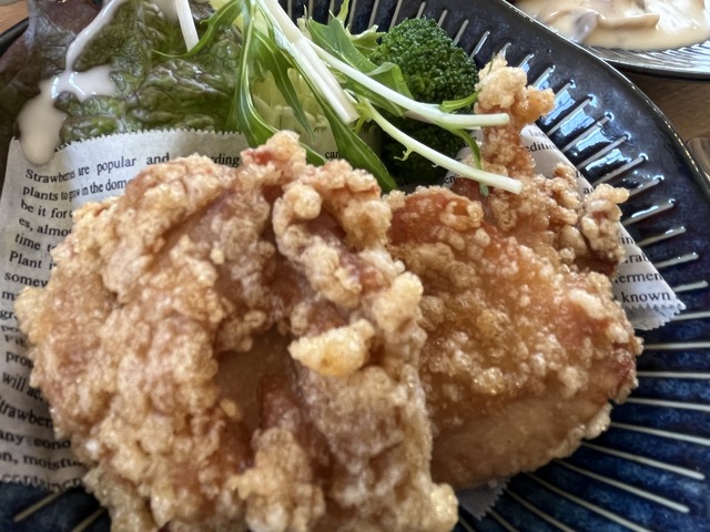 まけてるオムライスランチチキンクリーム1-4-1