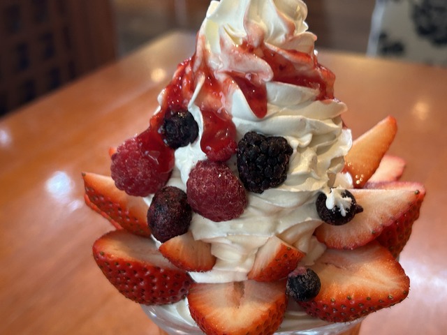 いちごパフェ1-5-1