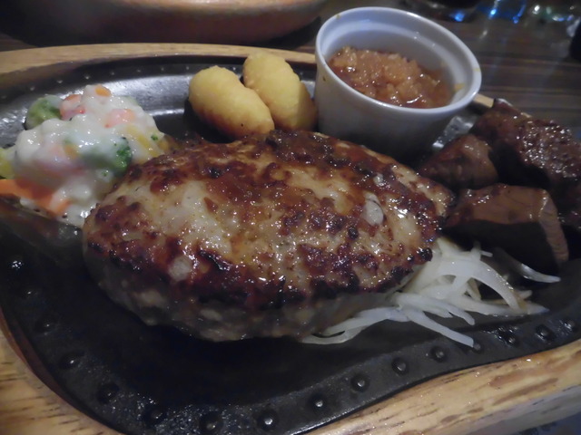 さいころステーキハンバーグ2