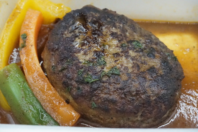 肉汁溢れるハンバーグステーキ1-2