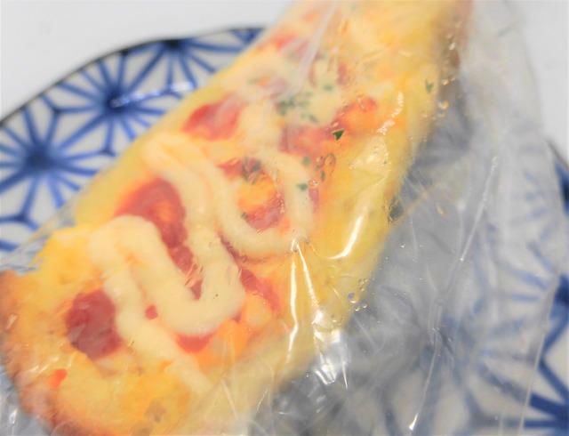 たまごサラダパン