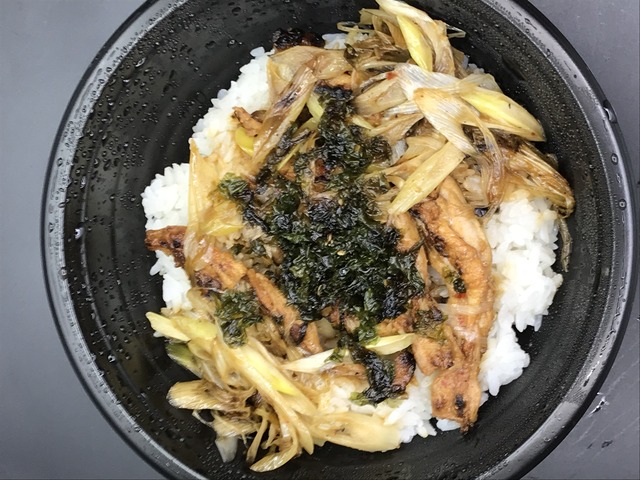 せせり丼2