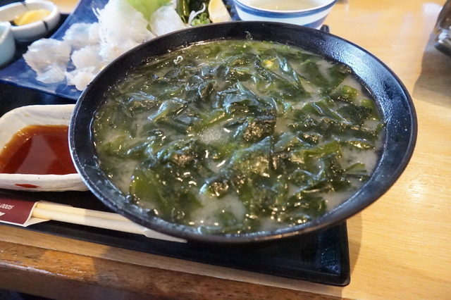天然ヒラメのお造り定食1