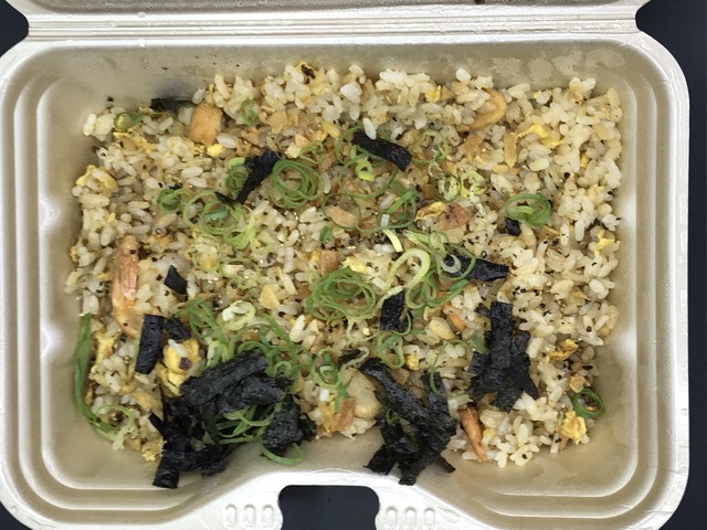 海鮮ガーリック炒飯1