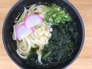 わかめうどん1