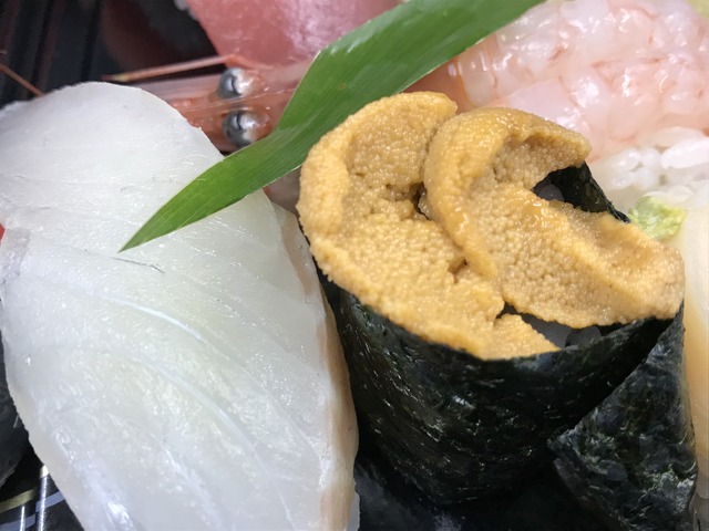 上にぎりウニ白身3