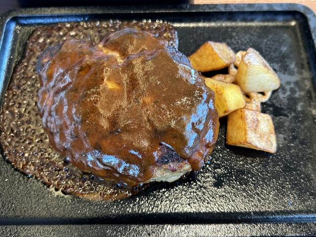 鉄板ハンバーグ1-2