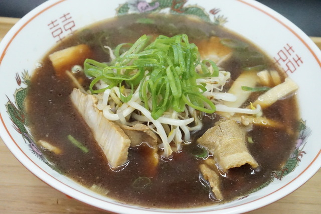 醤油肉ラーメン1-1