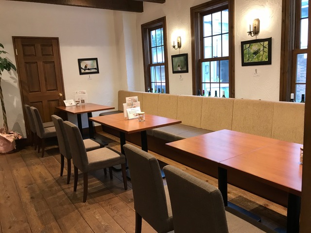 店内10
