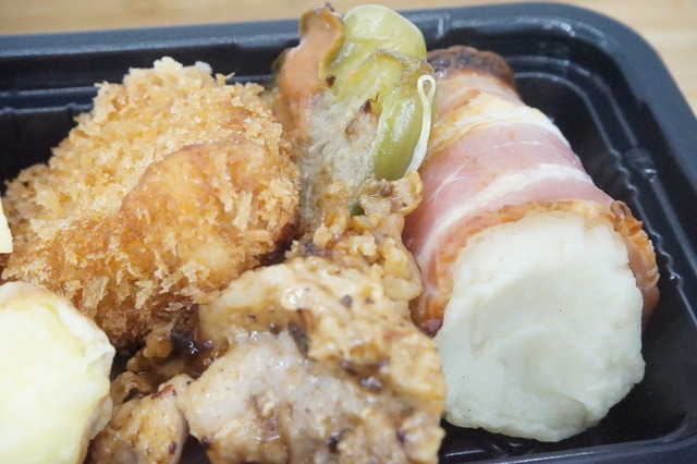 日替わりベーコンポテトヒレカツから揚げ