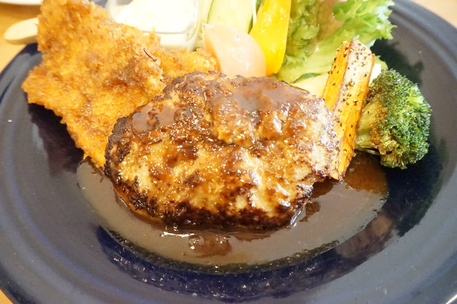 プレートセットハンバーグ
