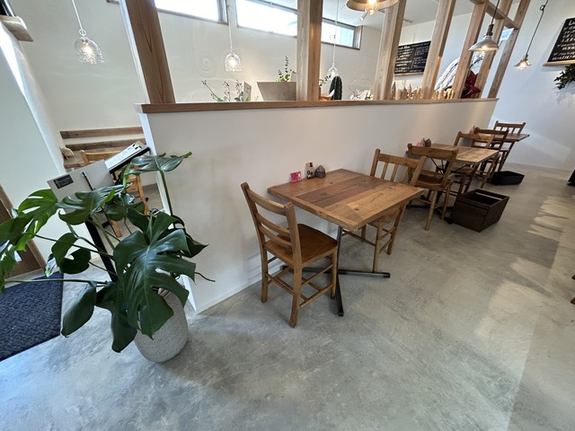 店内1-2
