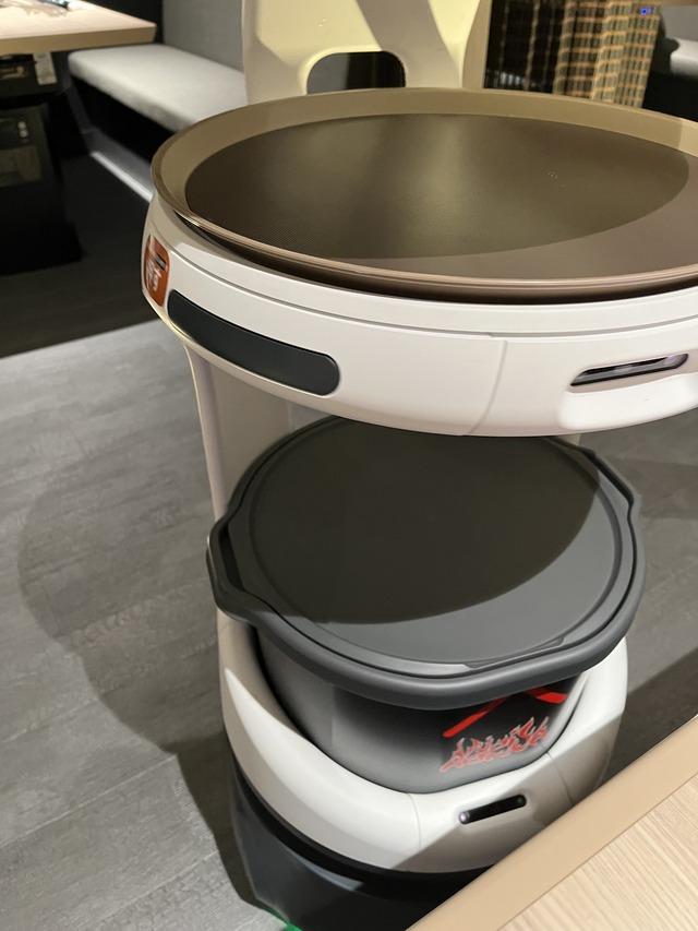 配膳ロボット1-1